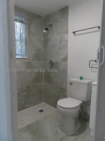 8571 NW 11th Street Pembroke Pines FL 33024