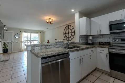 2836 S Edgehill Lane Cooper City FL 33026
