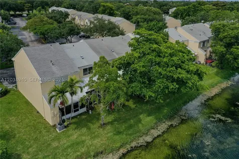 2836 S Edgehill Lane Cooper City FL 33026
