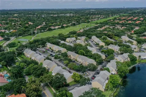 2836 S Edgehill Lane Cooper City FL 33026