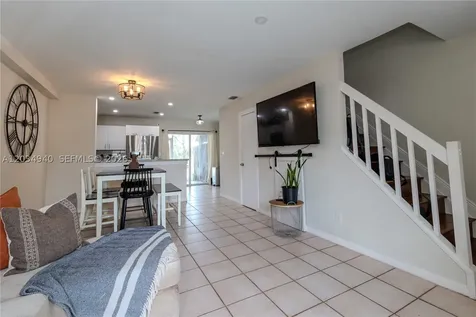 2836 S Edgehill Lane Cooper City FL 33026