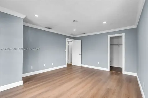 5335 W 23rd Court Hialeah FL 33016