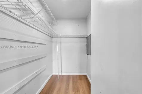 5335 W 23rd Court Hialeah FL 33016