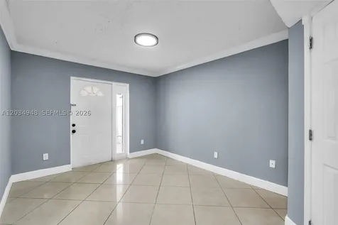 5335 W 23rd Court Hialeah FL 33016