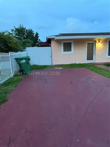15431 SW 101st Avenue Miami FL 33157