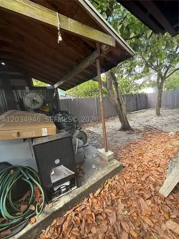 1143 NW 27th Street Miami FL 33127