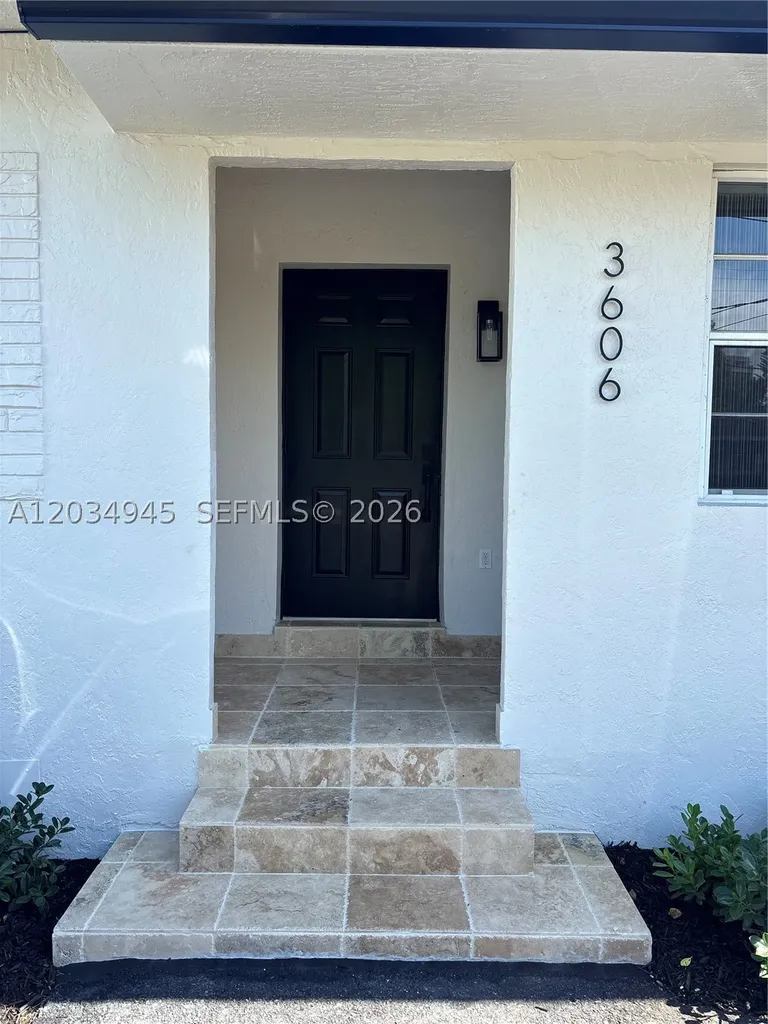 3606 SW 17th Street Miami FL 33145