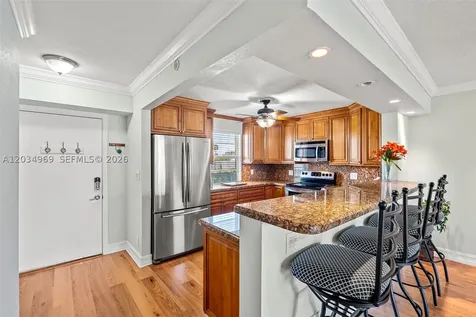 325 SE 11th Terrace Dania Beach FL 33004