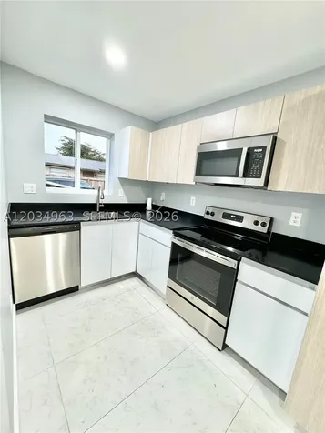 932 NW 2nd Street Fort Lauderdale FL 33311