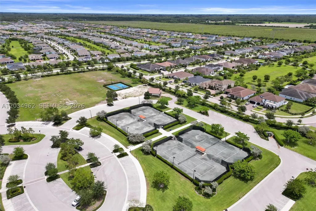 19593 Whispering Creek Road Loxahatchee FL 33470