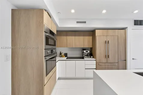 455 NE 39th Miami FL 33137