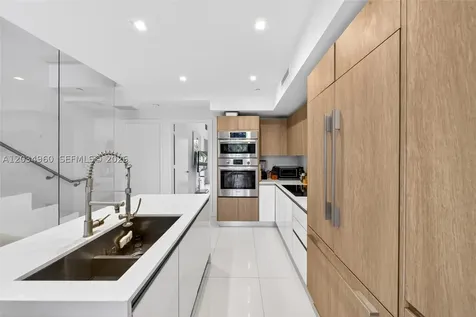 455 NE 39th Miami FL 33137