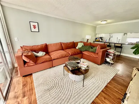 1304 NE 191st Street Miami FL 33179