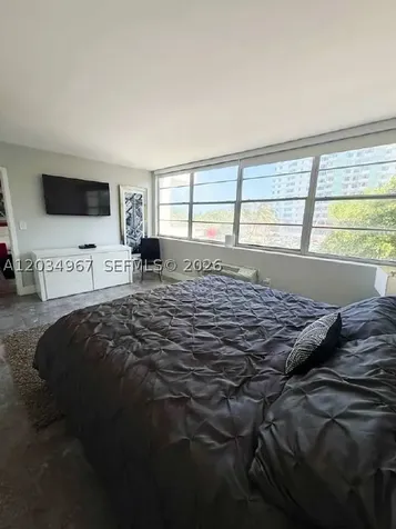 Miami Beach FL 33140