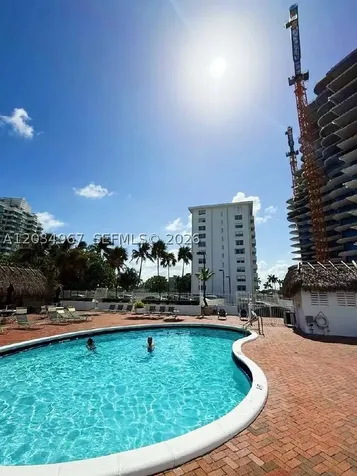 Miami Beach FL 33140