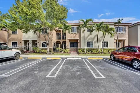 22511 SW 88th Place Cutler Bay FL 33190