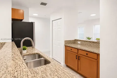 22511 SW 88th Place Cutler Bay FL 33190