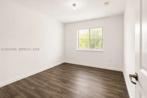 22511 SW 88th Place Cutler Bay FL 33190