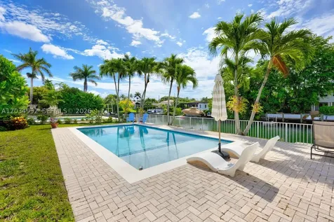 740 Jeronimo Drive Coral Gables FL 33146