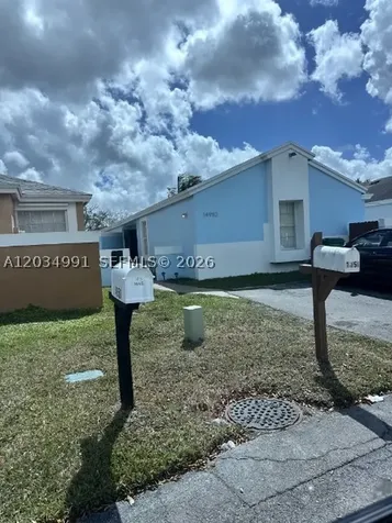 14952 SW 75th Terrace Miami FL 33193