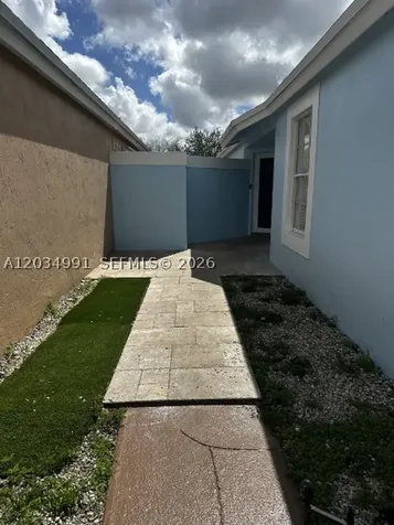 14952 SW 75th Terrace Miami FL 33193