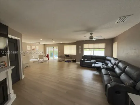 8404 SW 42nd Court Davie FL 33328
