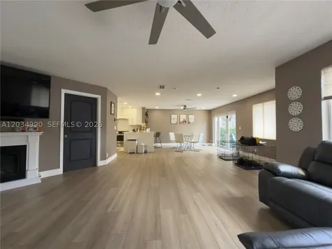 8404 SW 42nd Court Davie FL 33328