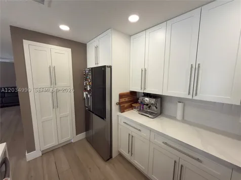 8404 SW 42nd Court Davie FL 33328