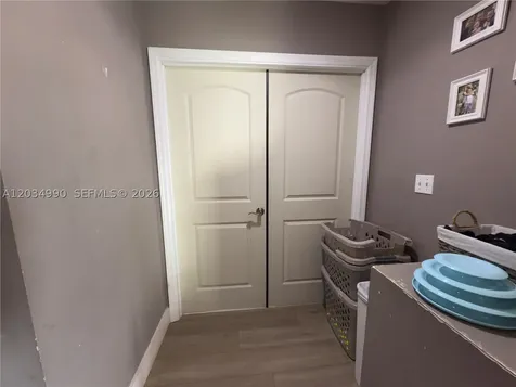 8404 SW 42nd Court Davie FL 33328
