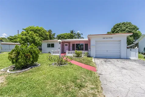 4397 NW 47th Terrace Lauderdale Lakes FL 33319
