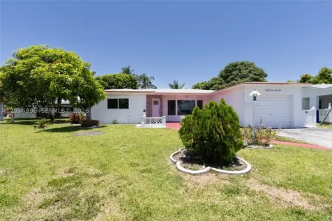 4397 NW 47th Terrace Lauderdale Lakes FL 33319