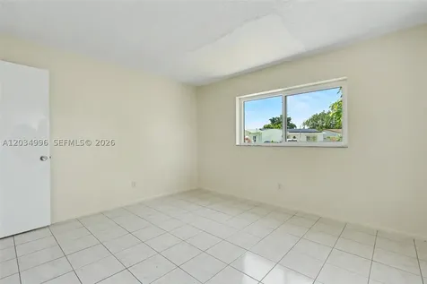 4397 NW 47th Terrace Lauderdale Lakes FL 33319