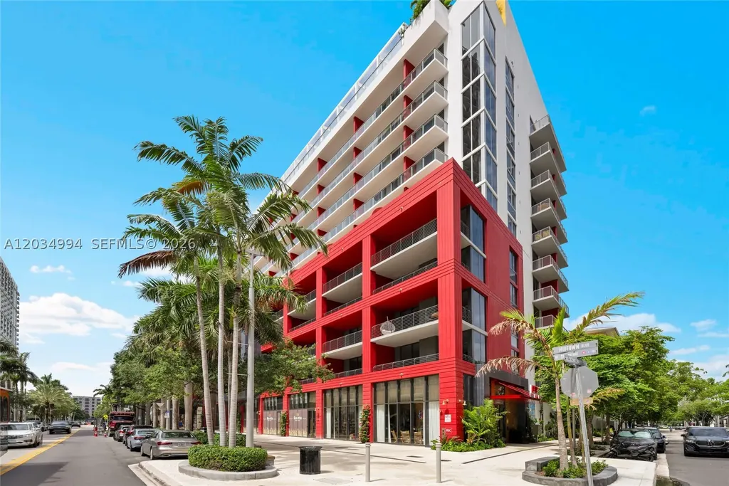 90 NE 32nd Miami FL 33127
