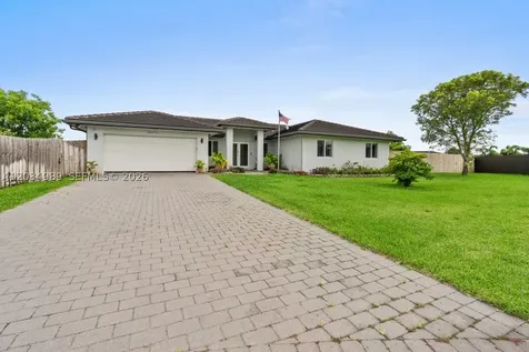 20572 SW 317th Street Homestead FL 33030