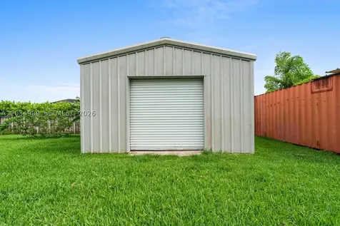 20572 SW 317th Street Homestead FL 33030