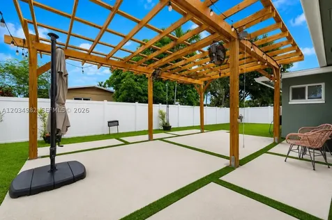 8951 NW 21st Street Pembroke Pines FL 33024
