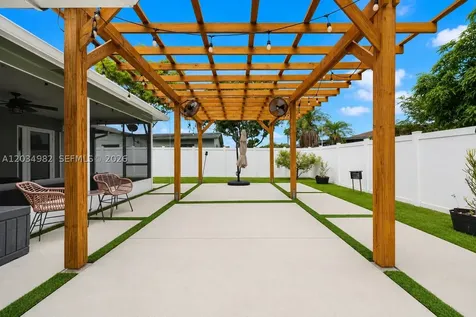 8951 NW 21st Street Pembroke Pines FL 33024