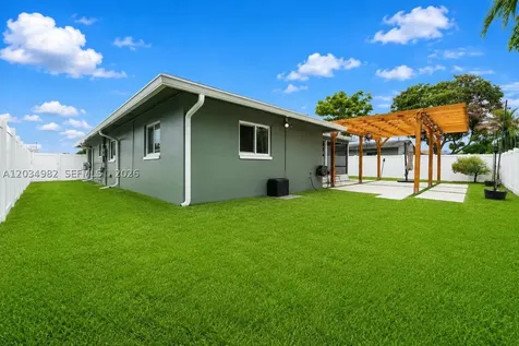 8951 NW 21st Street Pembroke Pines FL 33024