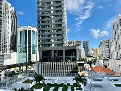 690 SW 1st Court Miami FL 33130