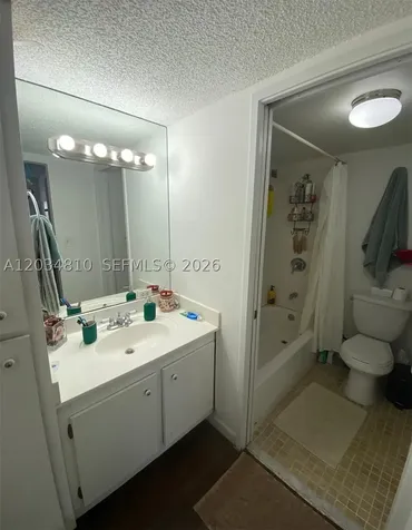 16909 N Bay Road Sunny Isles Beach FL 33160