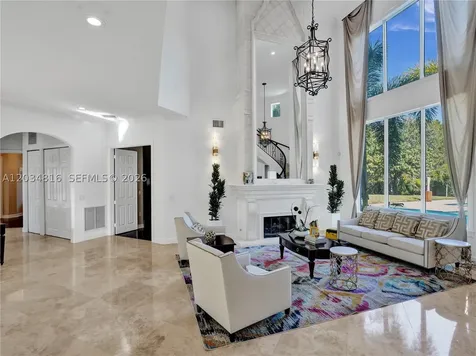 14321 N Jockey Circle N Davie FL 33330