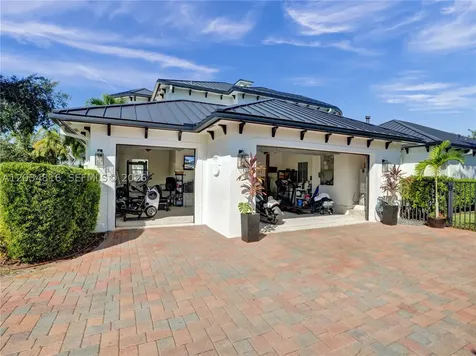 14321 N Jockey Circle N Davie FL 33330