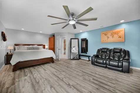 15845 SW 87th Avenue Palmetto Bay FL 33157