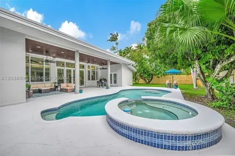 15845 SW 87th Avenue Palmetto Bay FL 33157