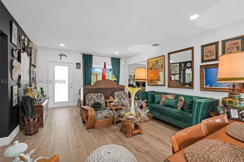 240 Nahkoda Drive Miami Springs FL 33166