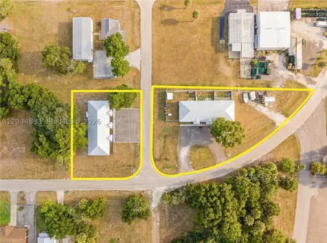 810 SW 2nd Street Okeechobee FL 34974