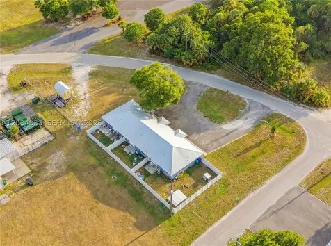 810 SW 2nd Street Okeechobee FL 34974
