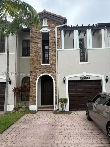 10383 NW 30th Terrace Doral FL 33172