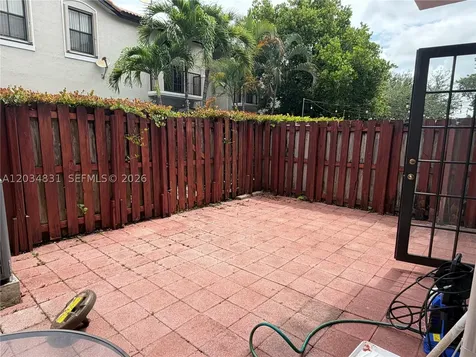 10383 NW 30th Terrace Doral FL 33172