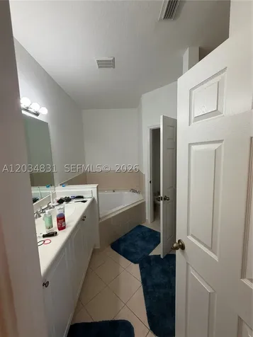 10383 NW 30th Terrace Doral FL 33172
